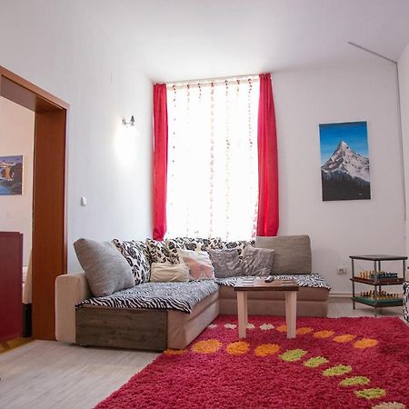 Kronhome Castelului Braşov Buitenkant foto