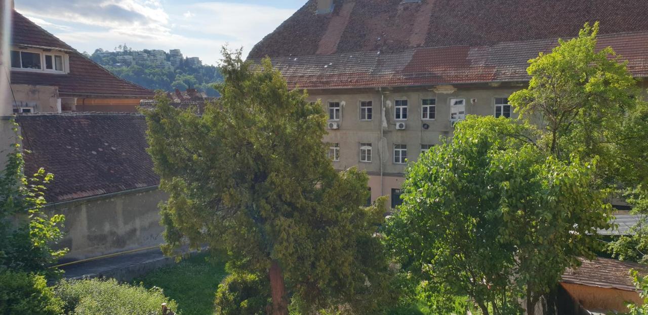Kronhome Castelului Braşov Buitenkant foto