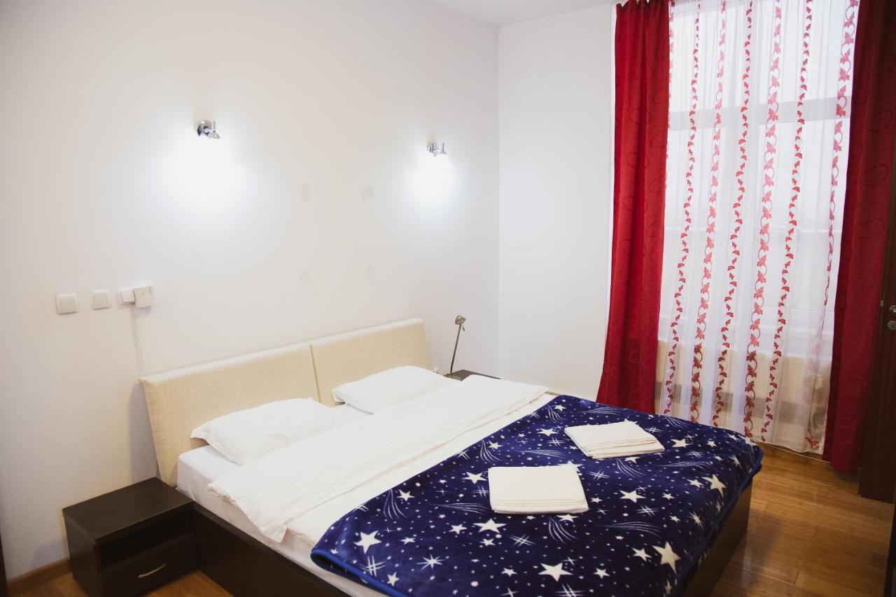 Kronhome Castelului Braşov Buitenkant foto