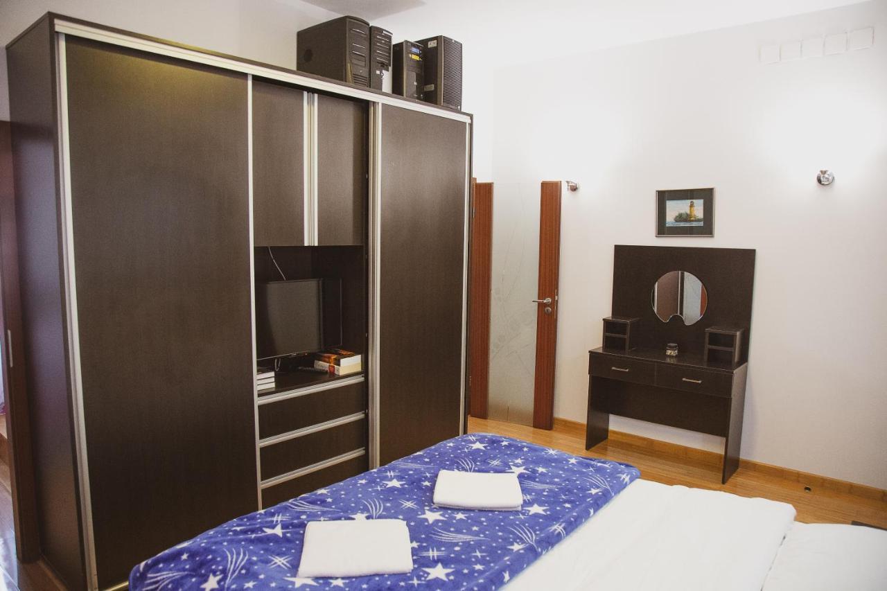 Kronhome Castelului Braşov Buitenkant foto